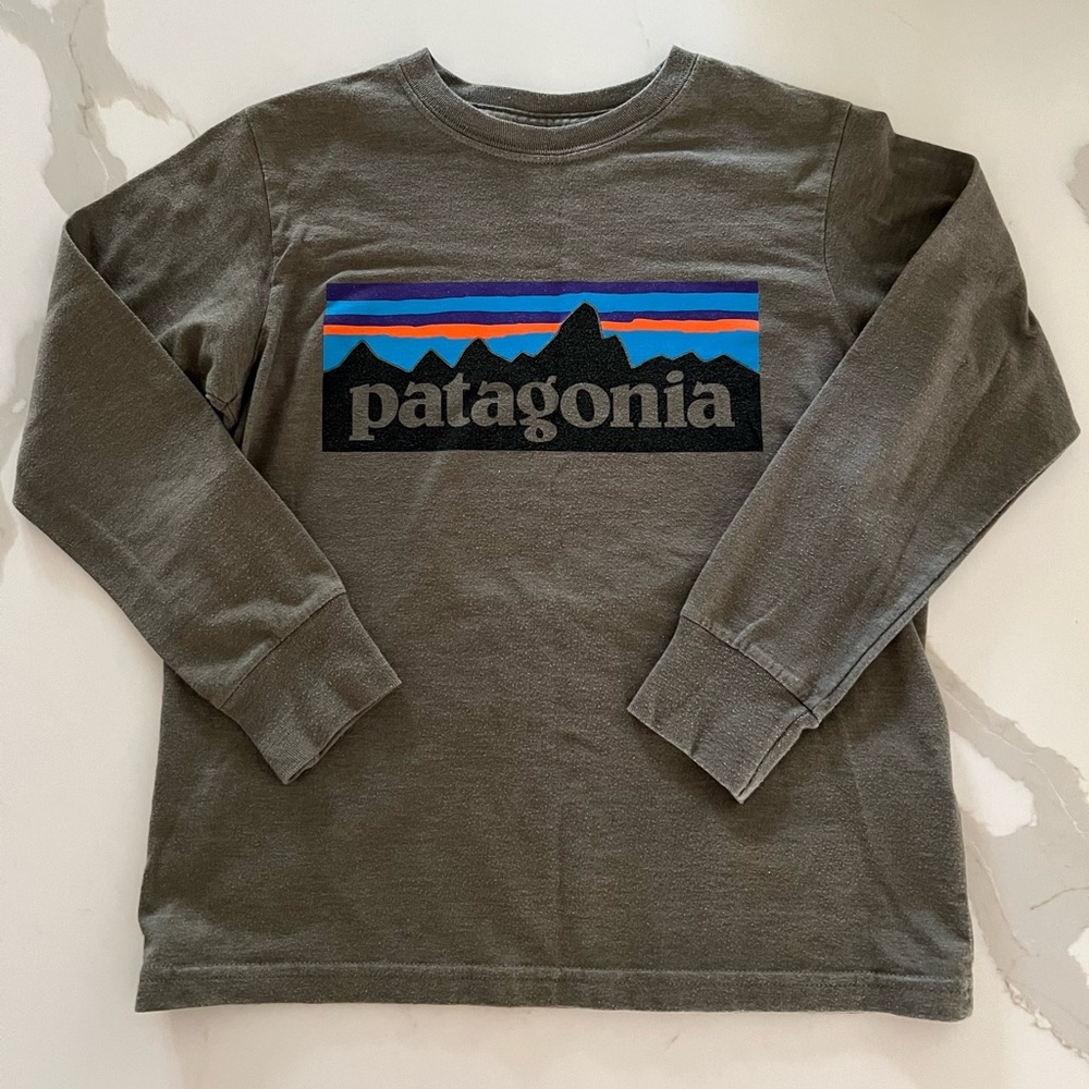 Patagonia boys long sleeve